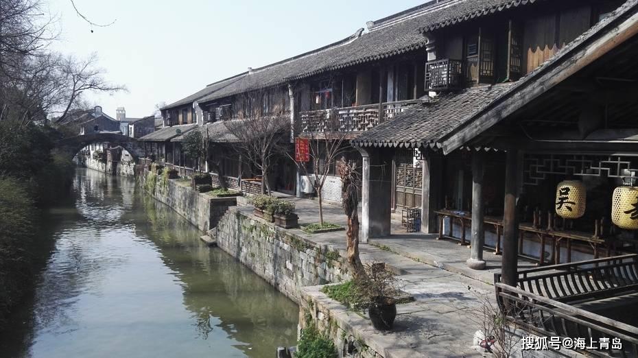 如何检查和调整螺杆支撑座的预加负荷轴承垫圈?